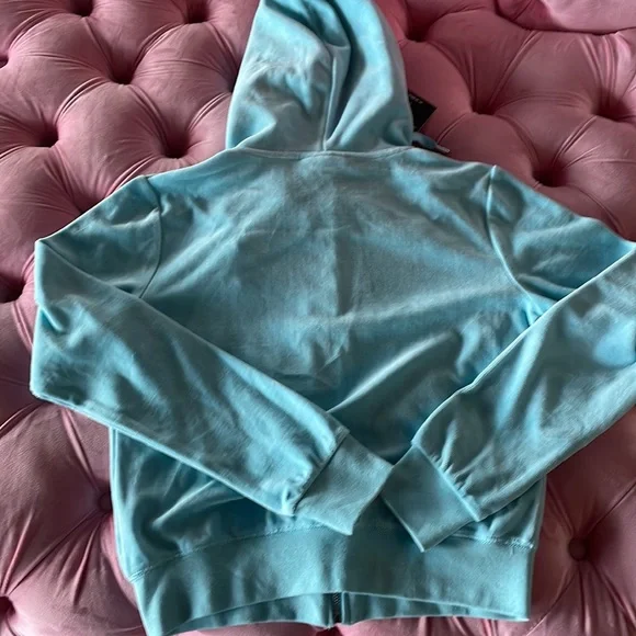 Baby Blue Juicy Couture track suit - Picture 9 of 11